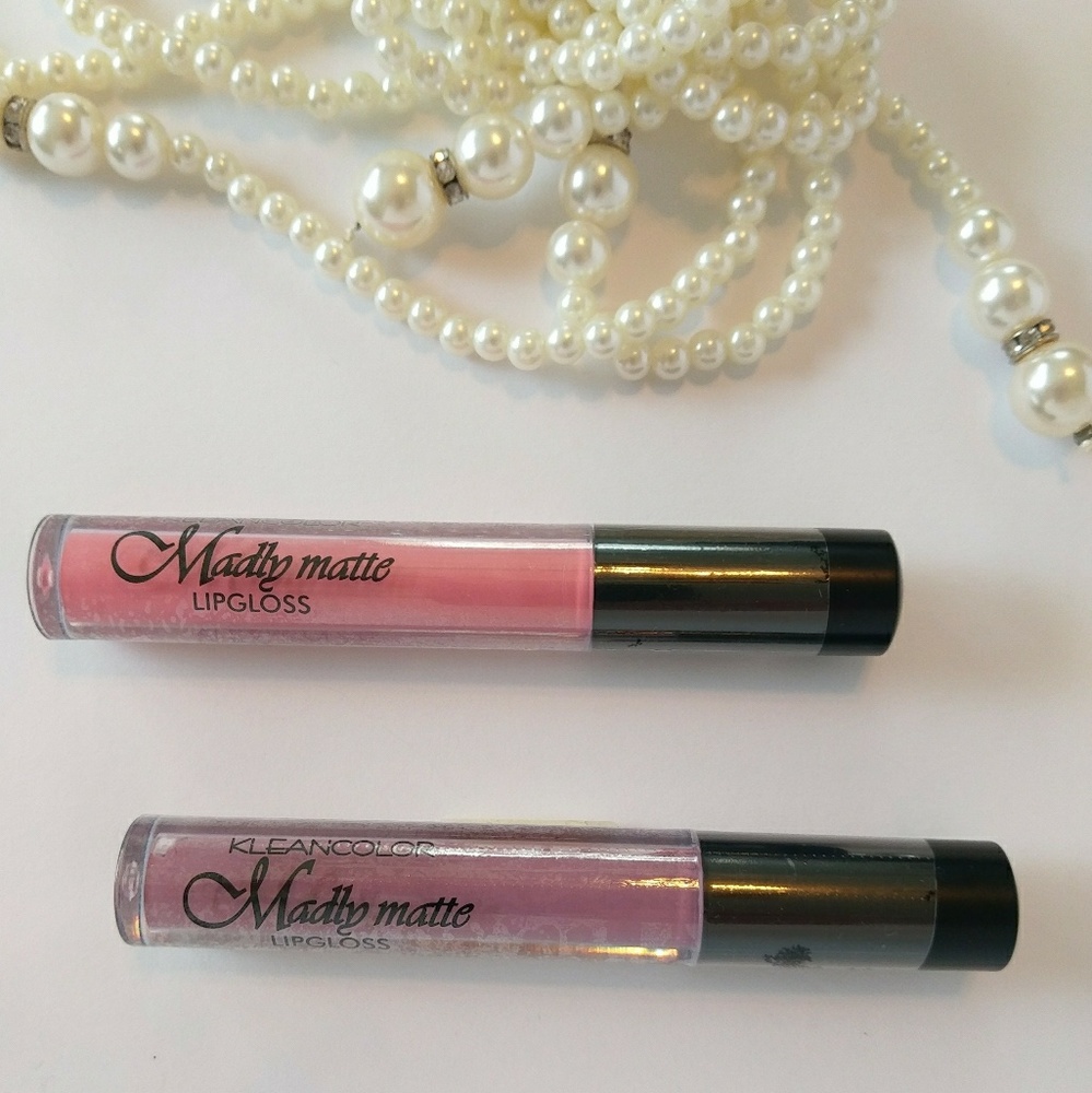 NWT Set of 2 Matte Lipsticks